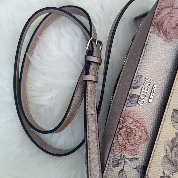 RARE Guess Rose Gold Floral Mini Campos Crossbody Bag - Picture 9 of 16